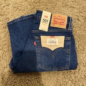 NWT Levi’s 501 jeans